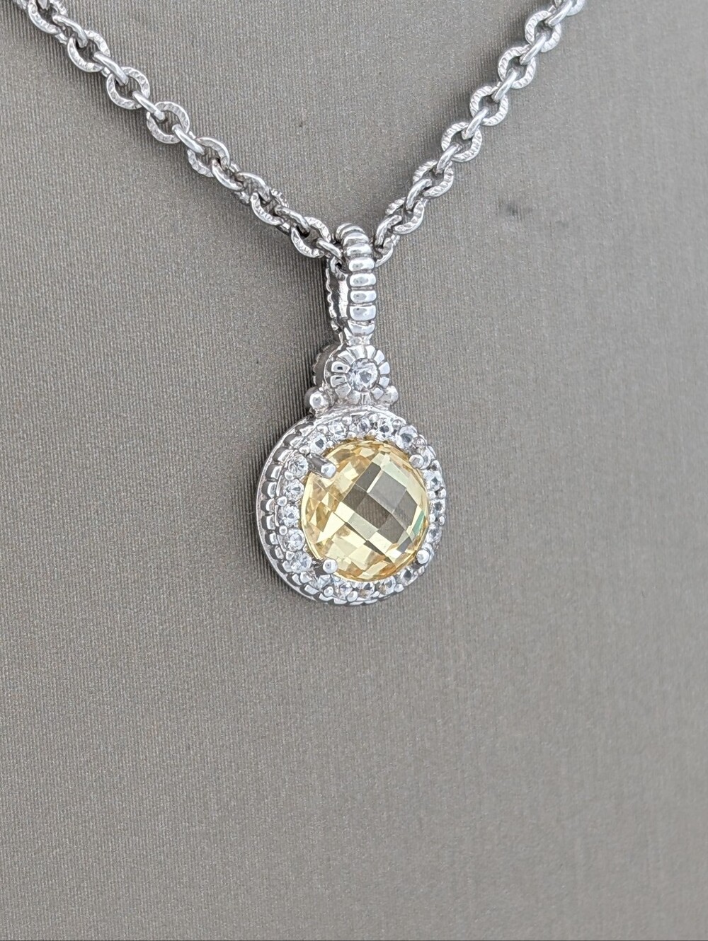 NWT Sterling & 18k Judith Ripka Canary Crystal & White Sapphire Set - Picture 4 of 8